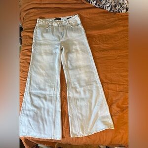 NWOT Scotch & Soda fitted to wide leg light wash jeans